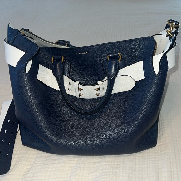 Burberry Handbags - Burberry Belt bag